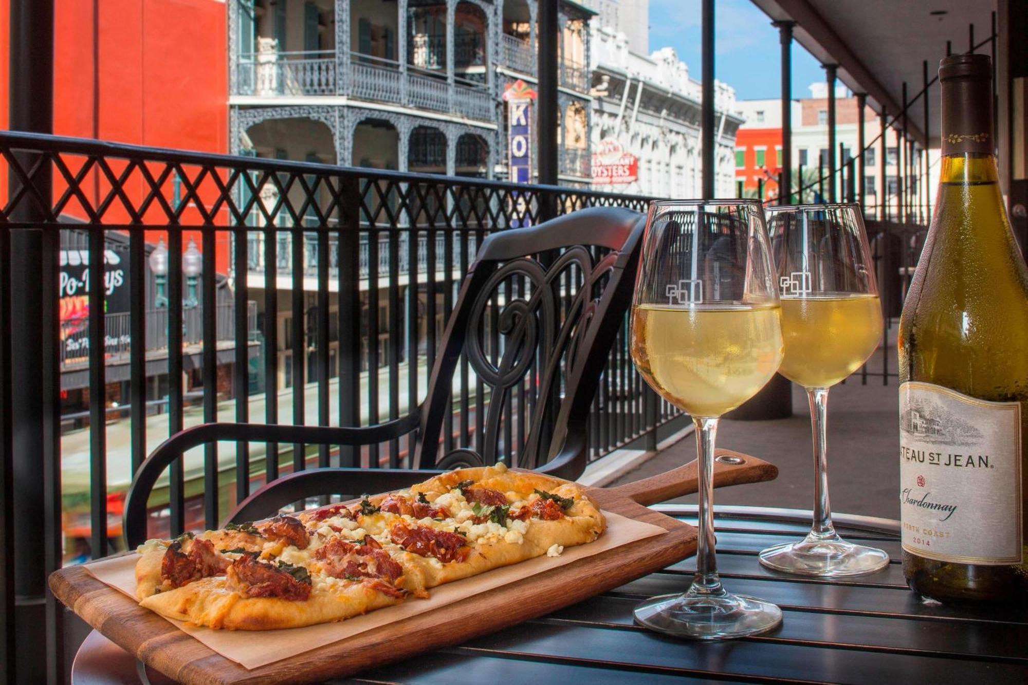 Courtyard By Marriott New Orleans Downtown Near The French Quarter Hotel Ngoại thất bức ảnh