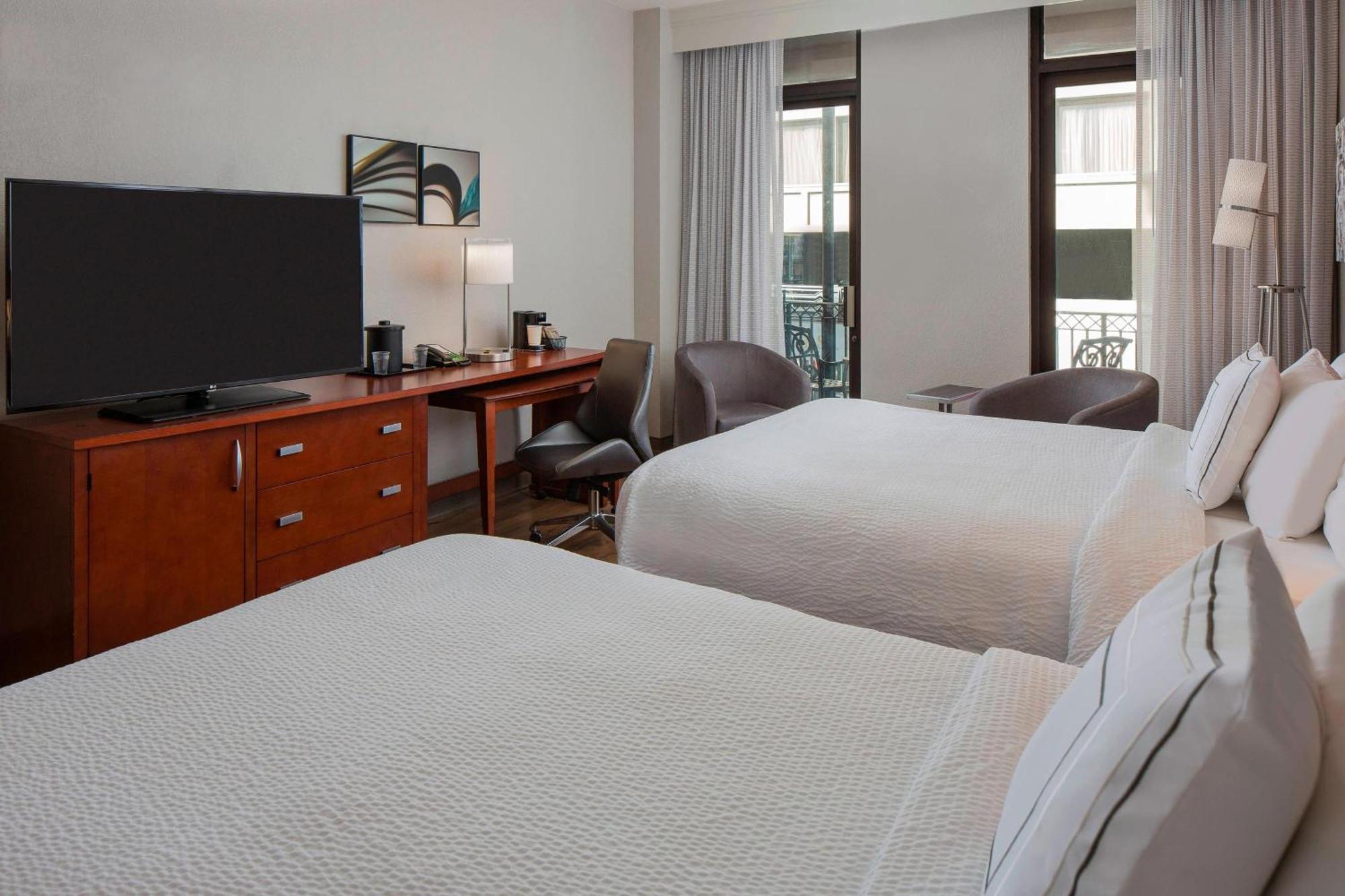 Courtyard By Marriott New Orleans Downtown Near The French Quarter Hotel Ngoại thất bức ảnh