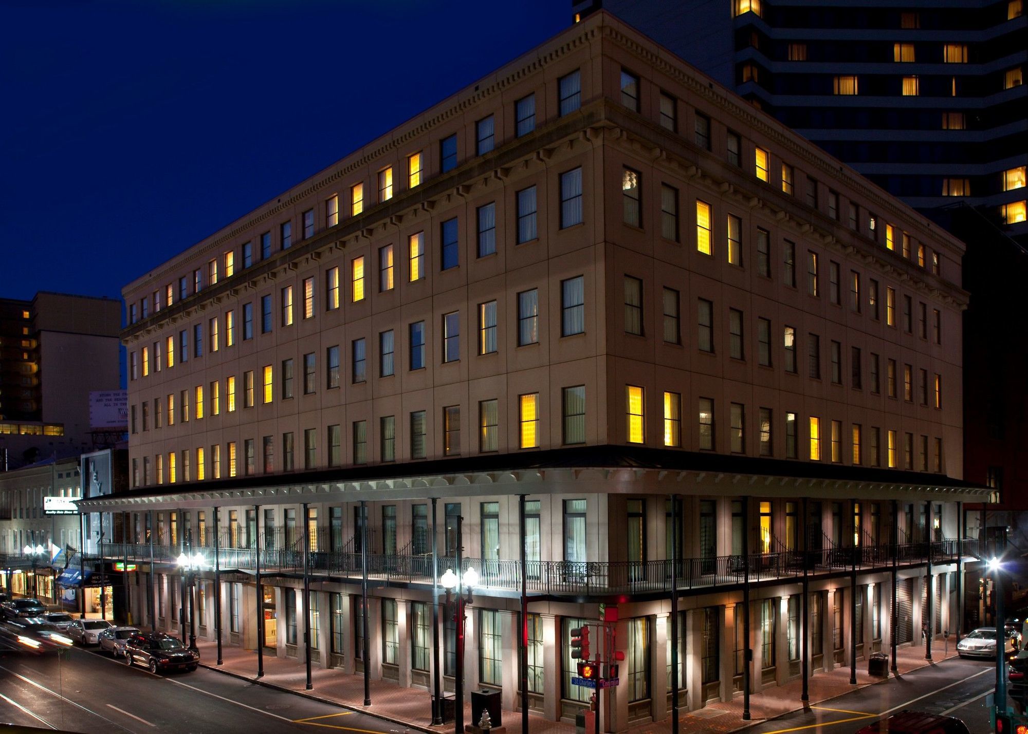 Courtyard By Marriott New Orleans Downtown Near The French Quarter Hotel Ngoại thất bức ảnh