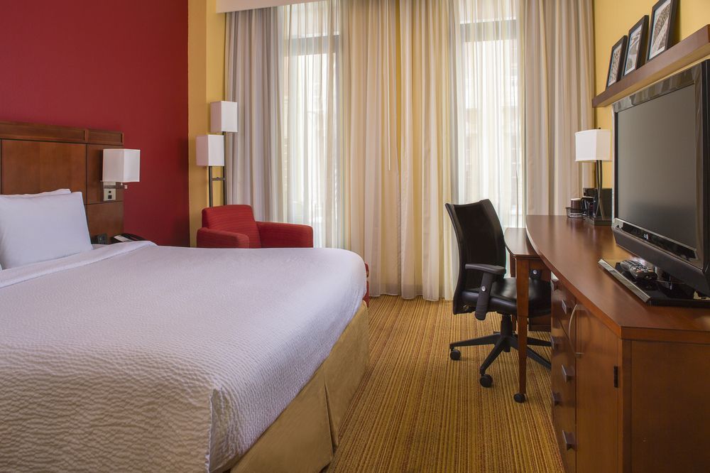 Courtyard By Marriott New Orleans Downtown Near The French Quarter Hotel Ngoại thất bức ảnh