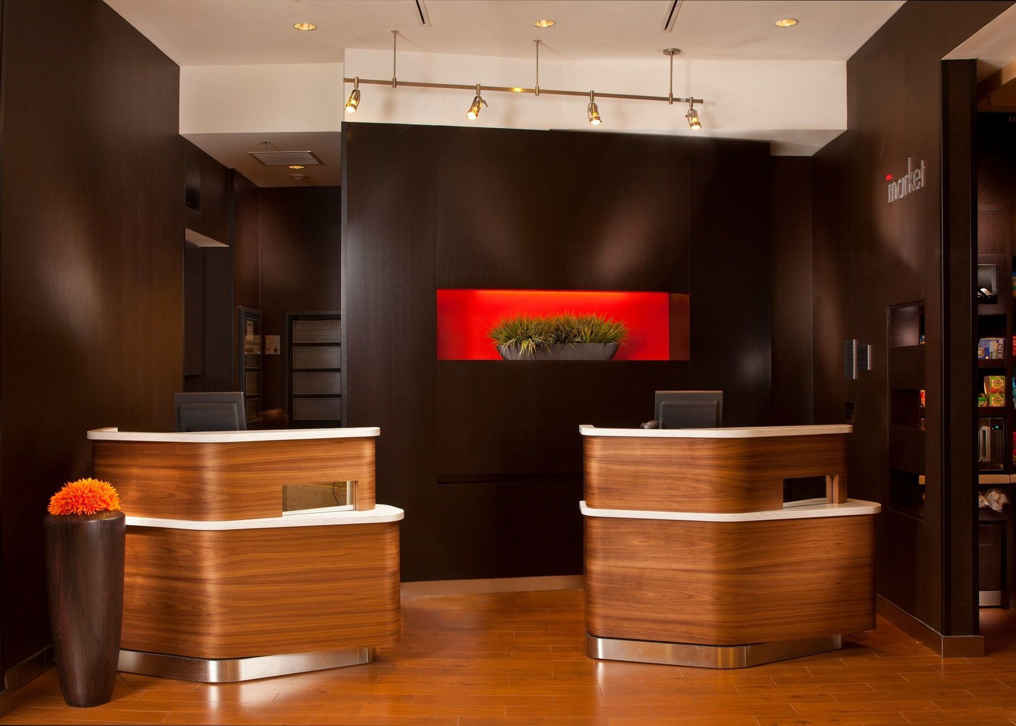 Courtyard By Marriott New Orleans Downtown Near The French Quarter Hotel Ngoại thất bức ảnh